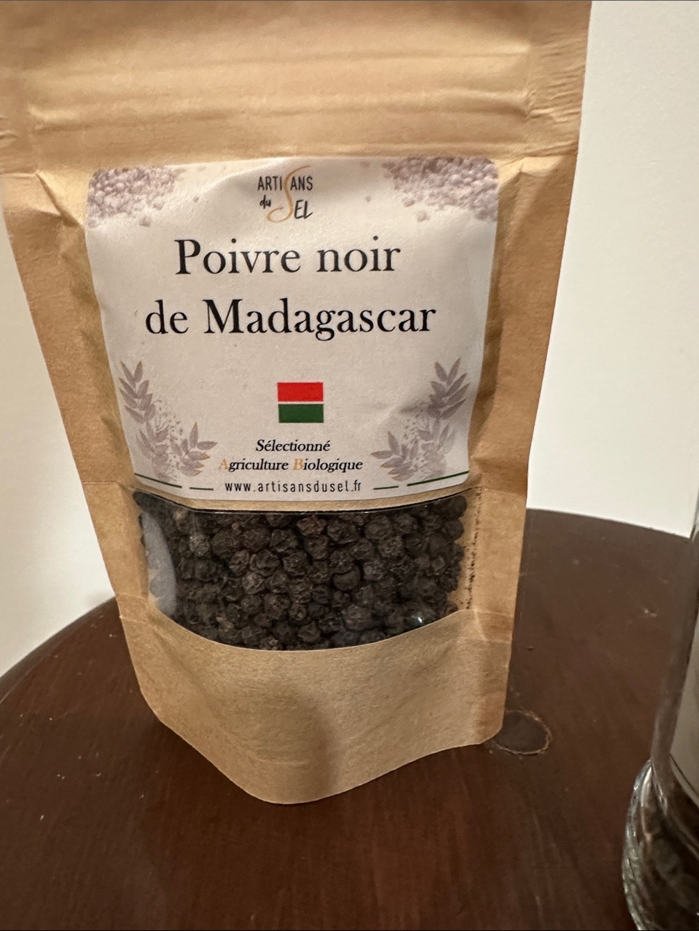 Poivre Noir de Madagascar - Black Pepper Pack & Grinder - Picture 3 of 6